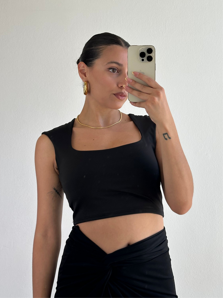 Top crop scollo quadrato