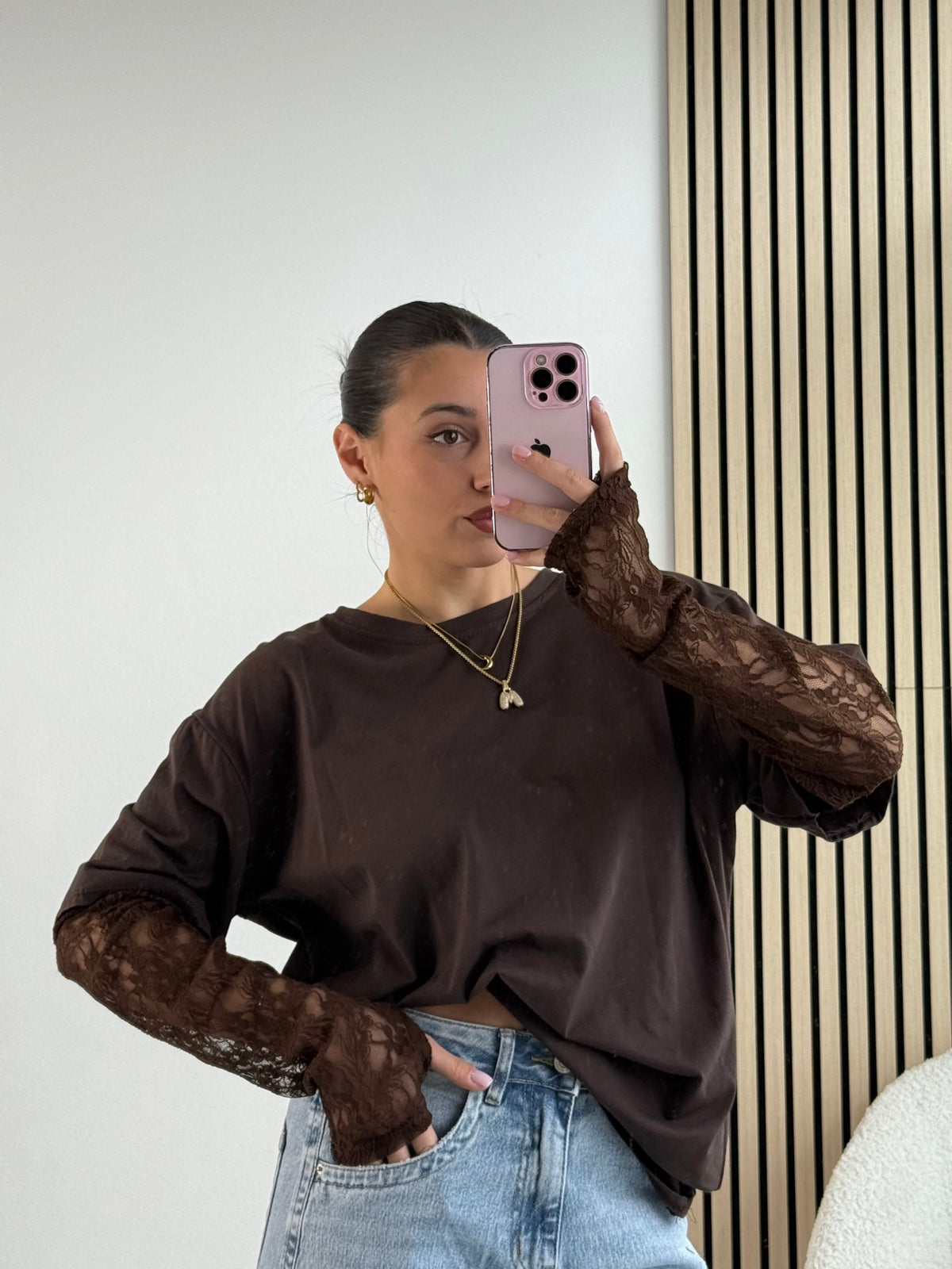 T-shirt over con maniche in pizzo
