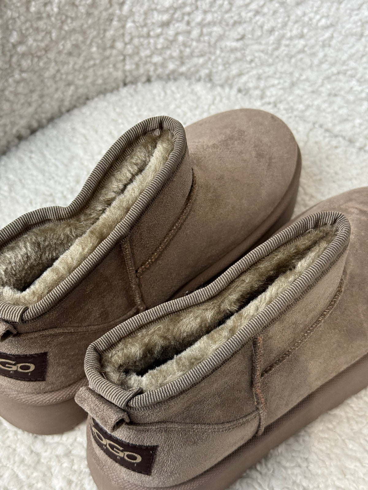 Ultra mini platform kaki