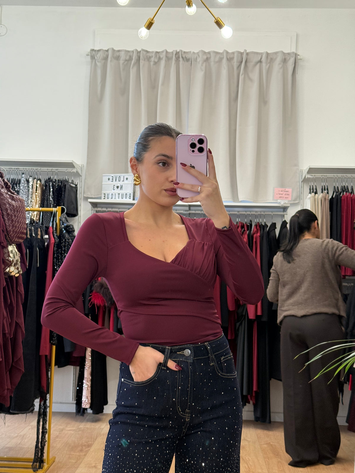 Body scollo a V