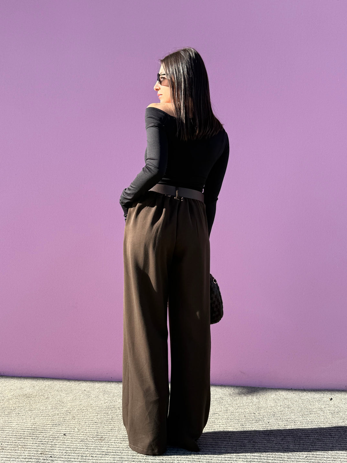 Pantalone palazzo con cinture