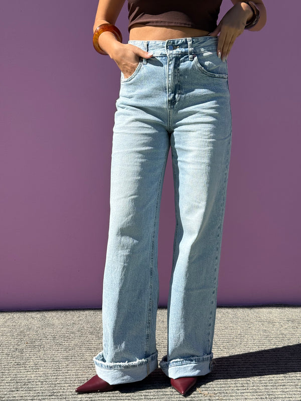 Jeans palazzo blu chiaro