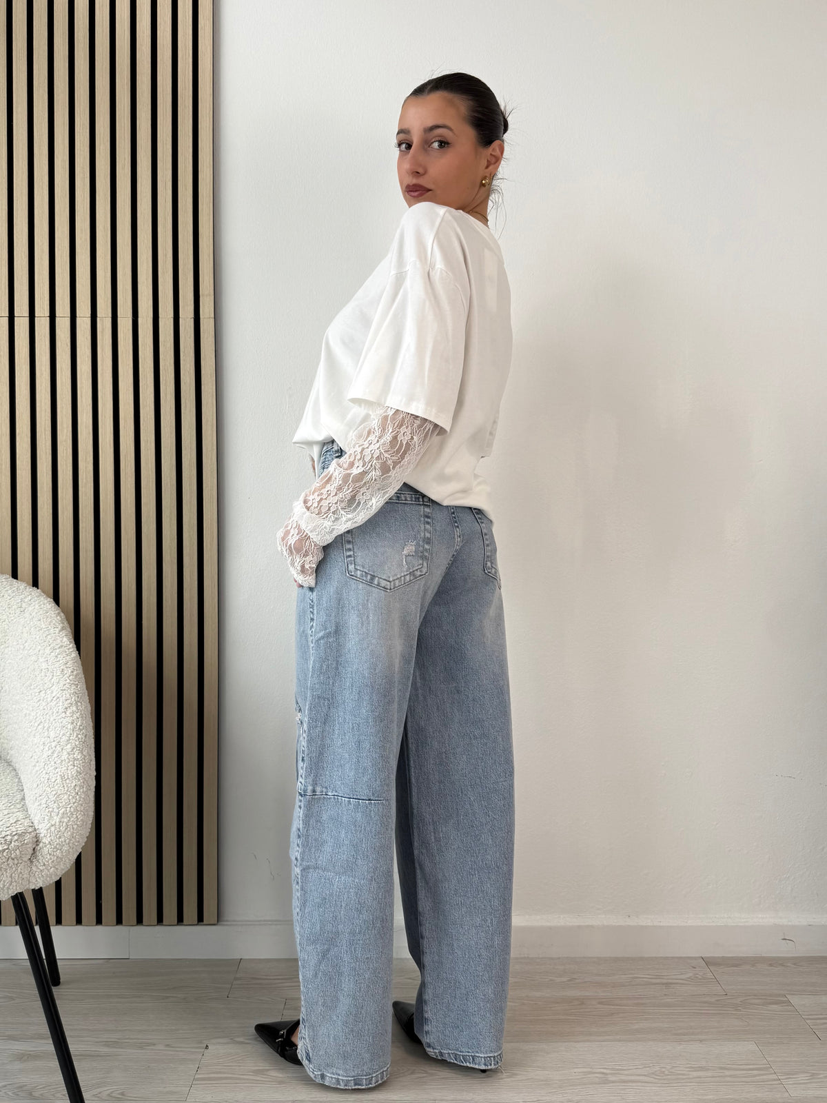 T-shirt over con maniche in pizzo