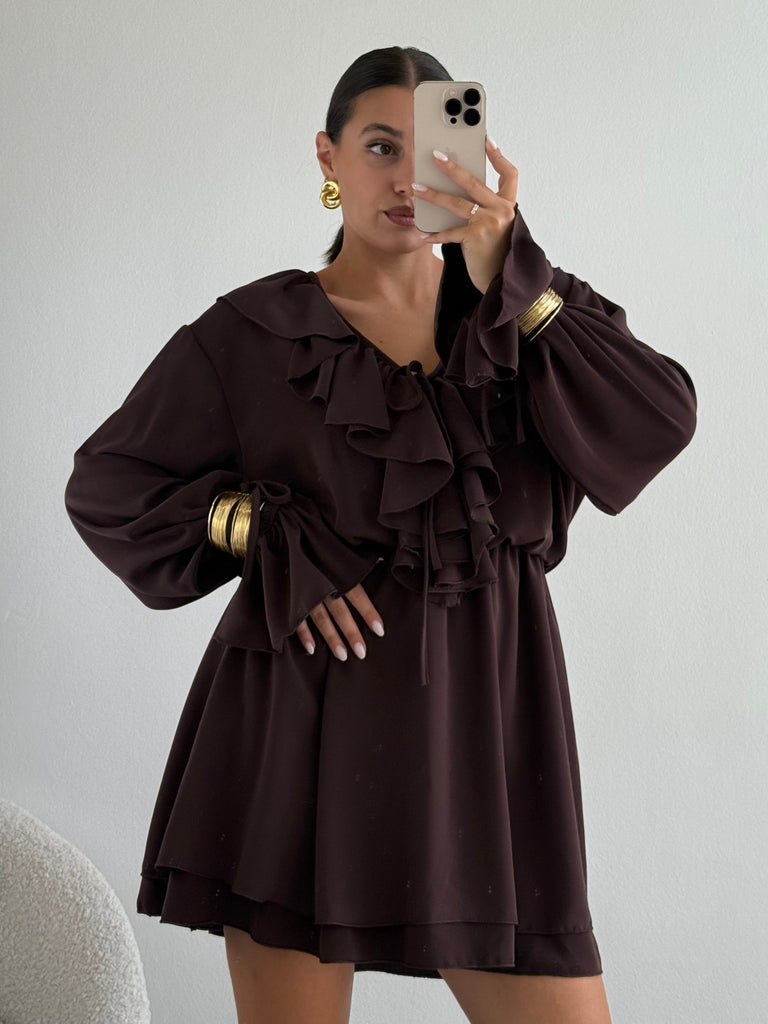 Abito volant bracciali gioiello