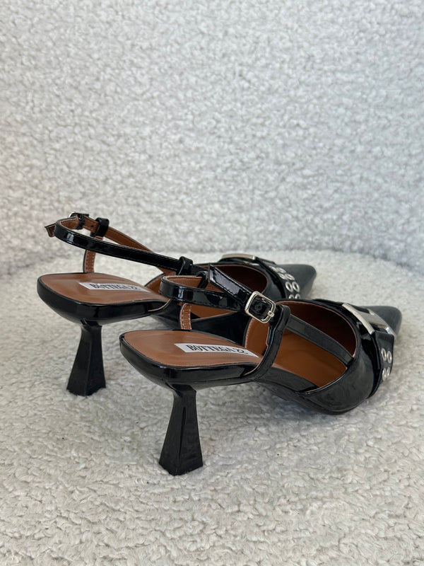 Slingback fibbia