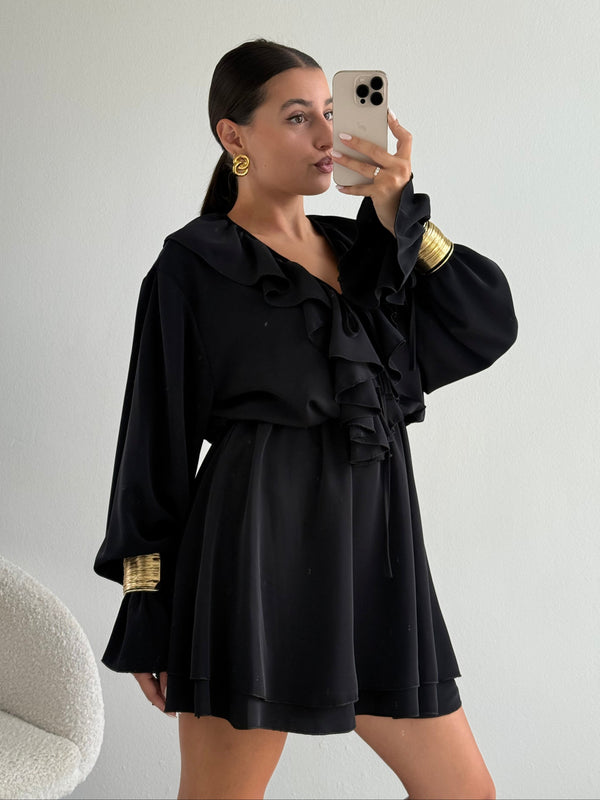 Abito volant bracciali gioiello