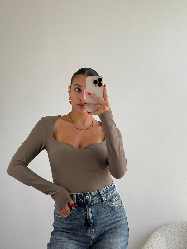 Body classy con coppe