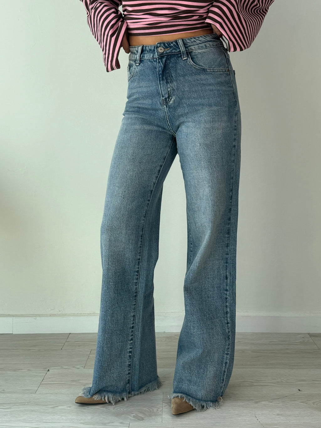 Jeans palazzo sfrangiato