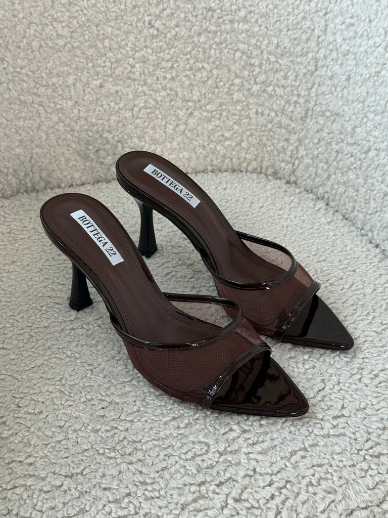 Tacchi Kylie brown