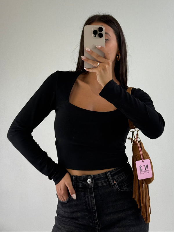 Maglia crop scollo quadrato