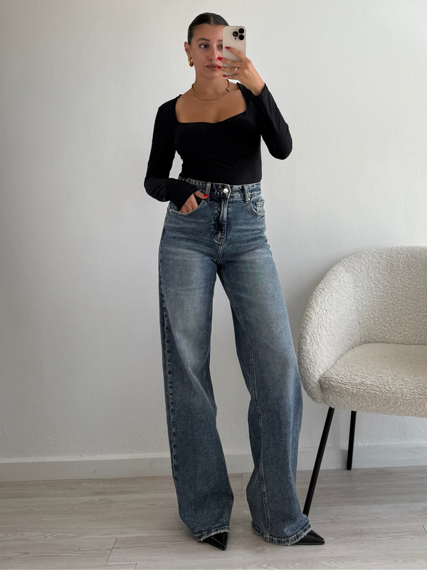 Jeans a palazzo blu scuro
