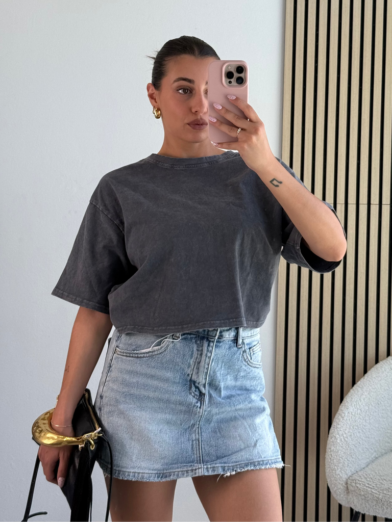 T-shirt cropped grigia