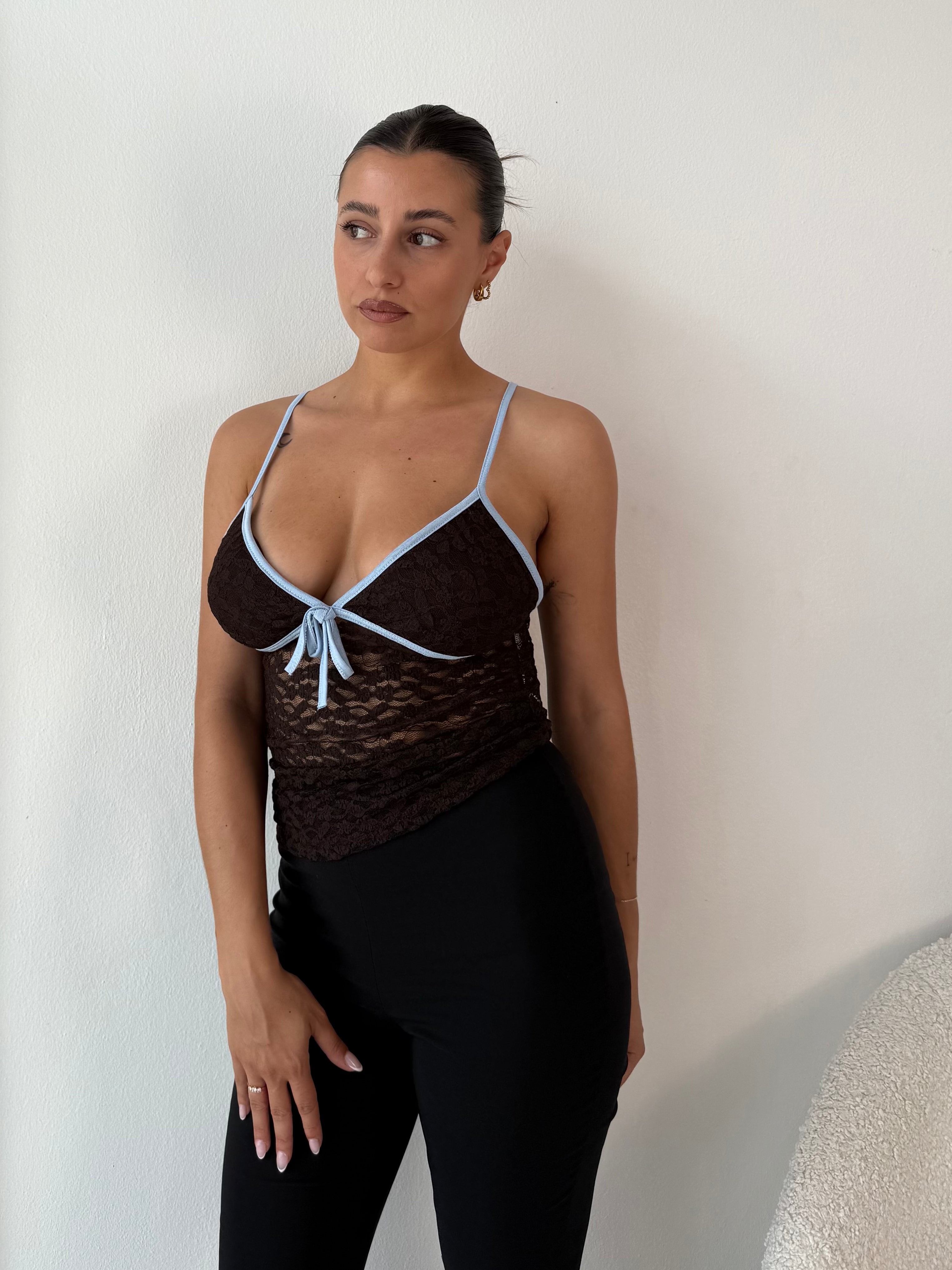 Top pizzo contrasto Trend