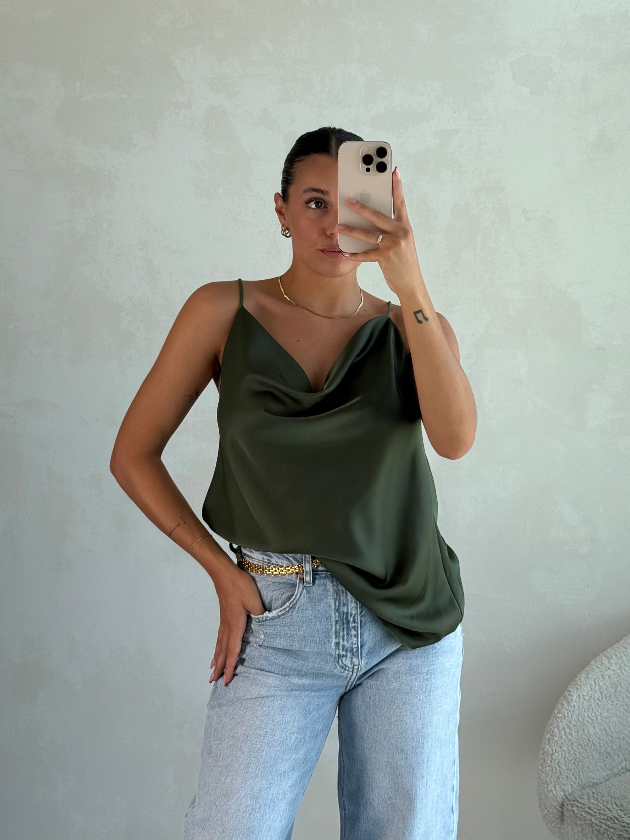 Top SATIN