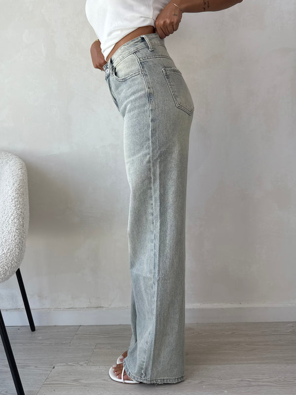 Jeans palazzo chiaro