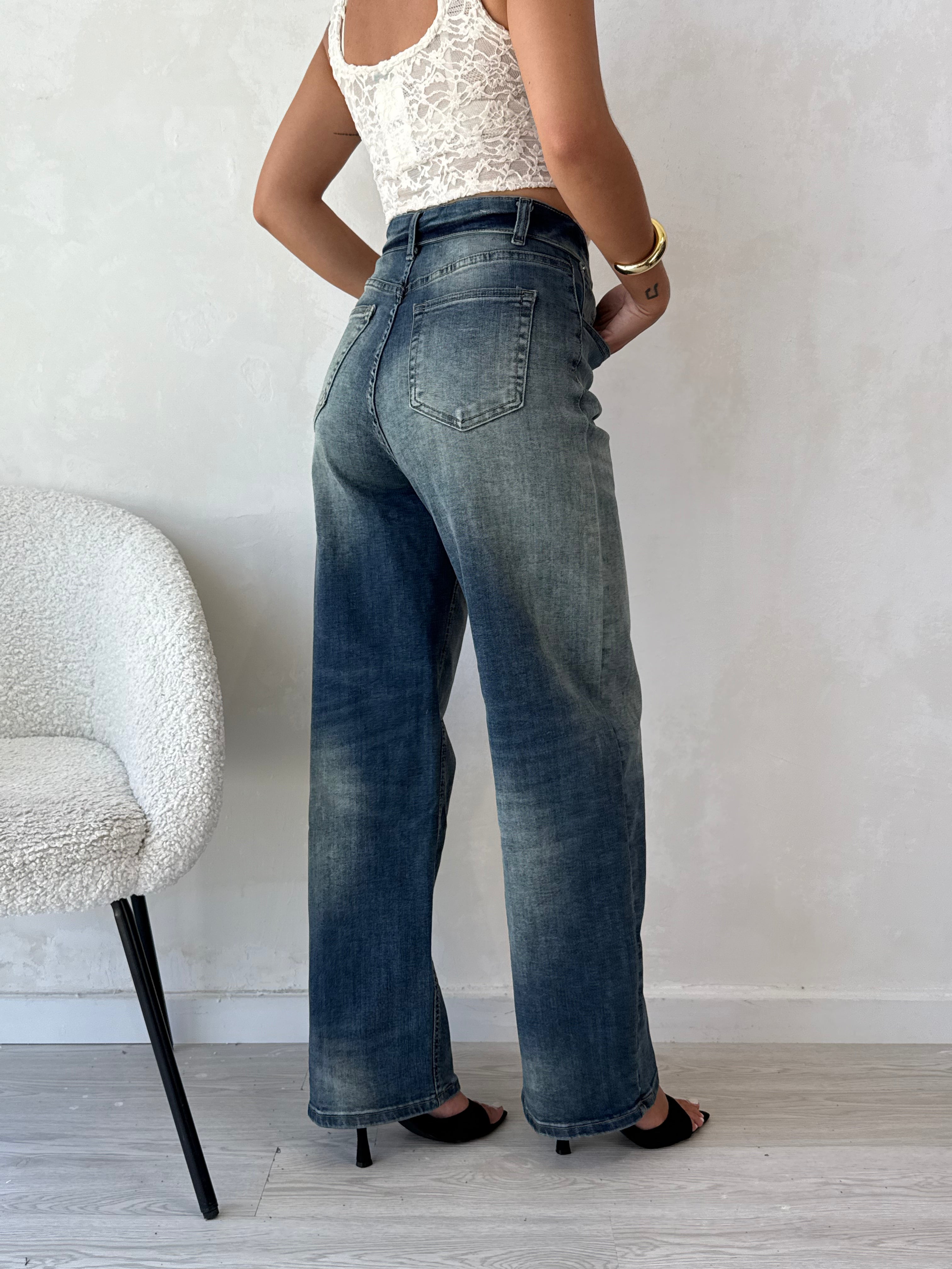 Jeans con risvolto blu scuro (veste grande)