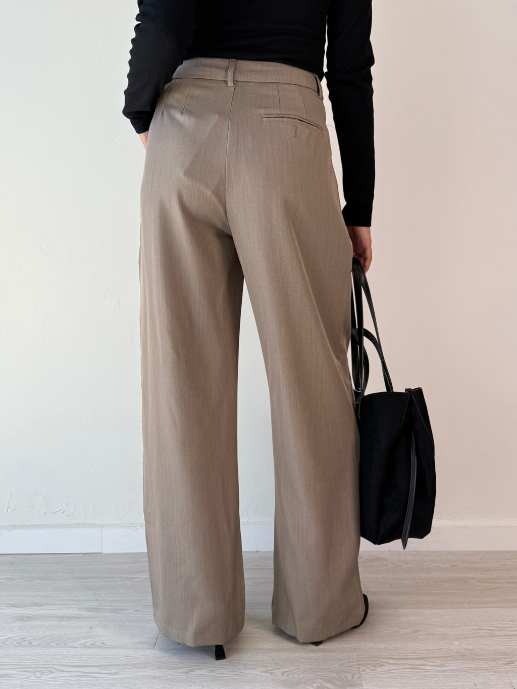 Pantalone Office