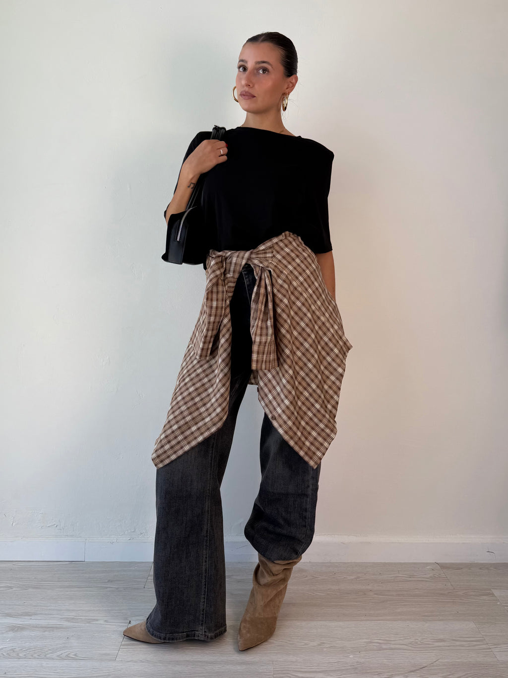 Jeans palazzo nero sabbiato