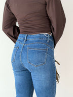 Jeans a zampa