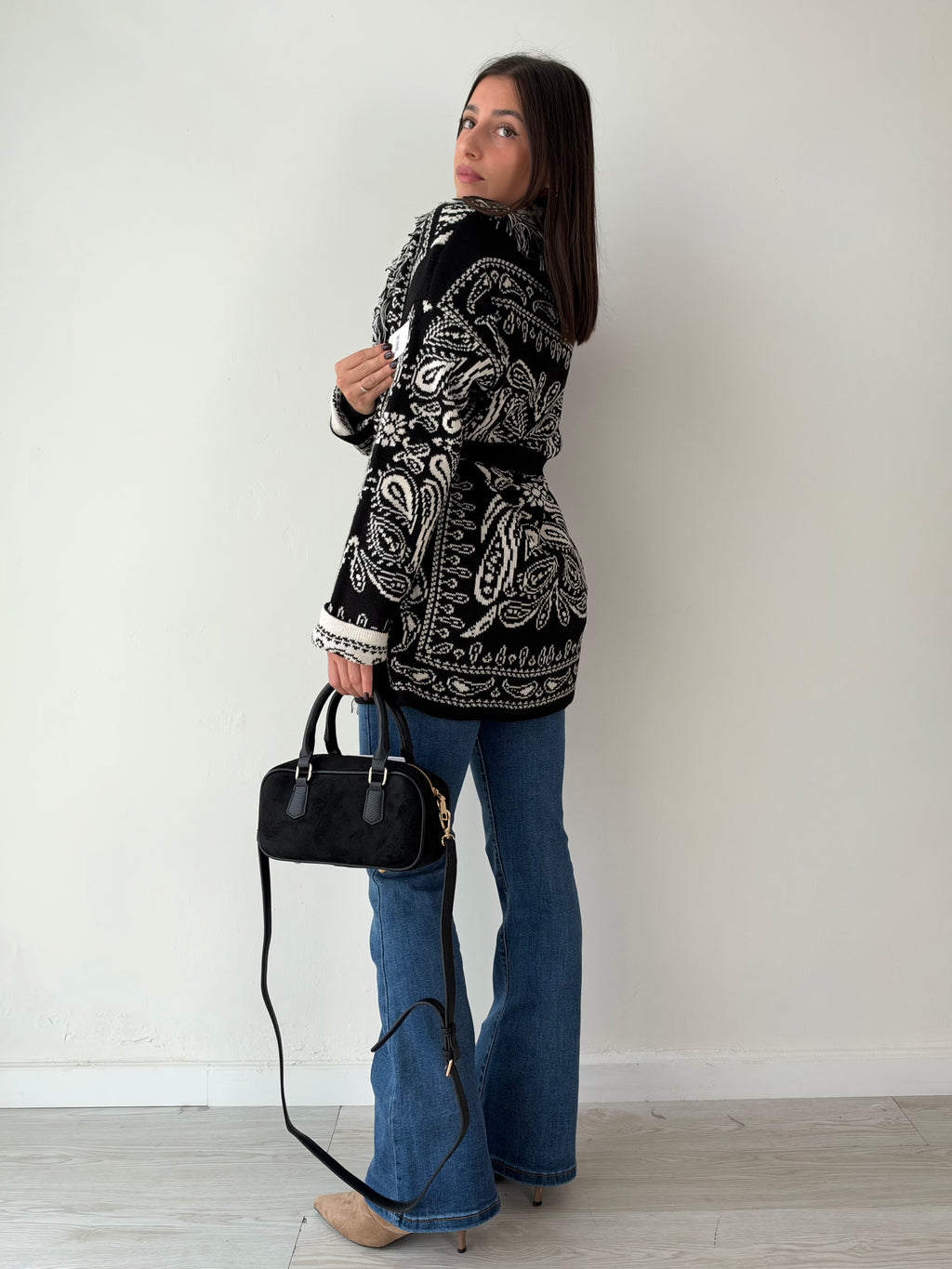 Cardigan Azteco nero/bianco