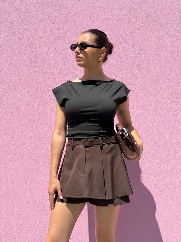 Short balza con cintura